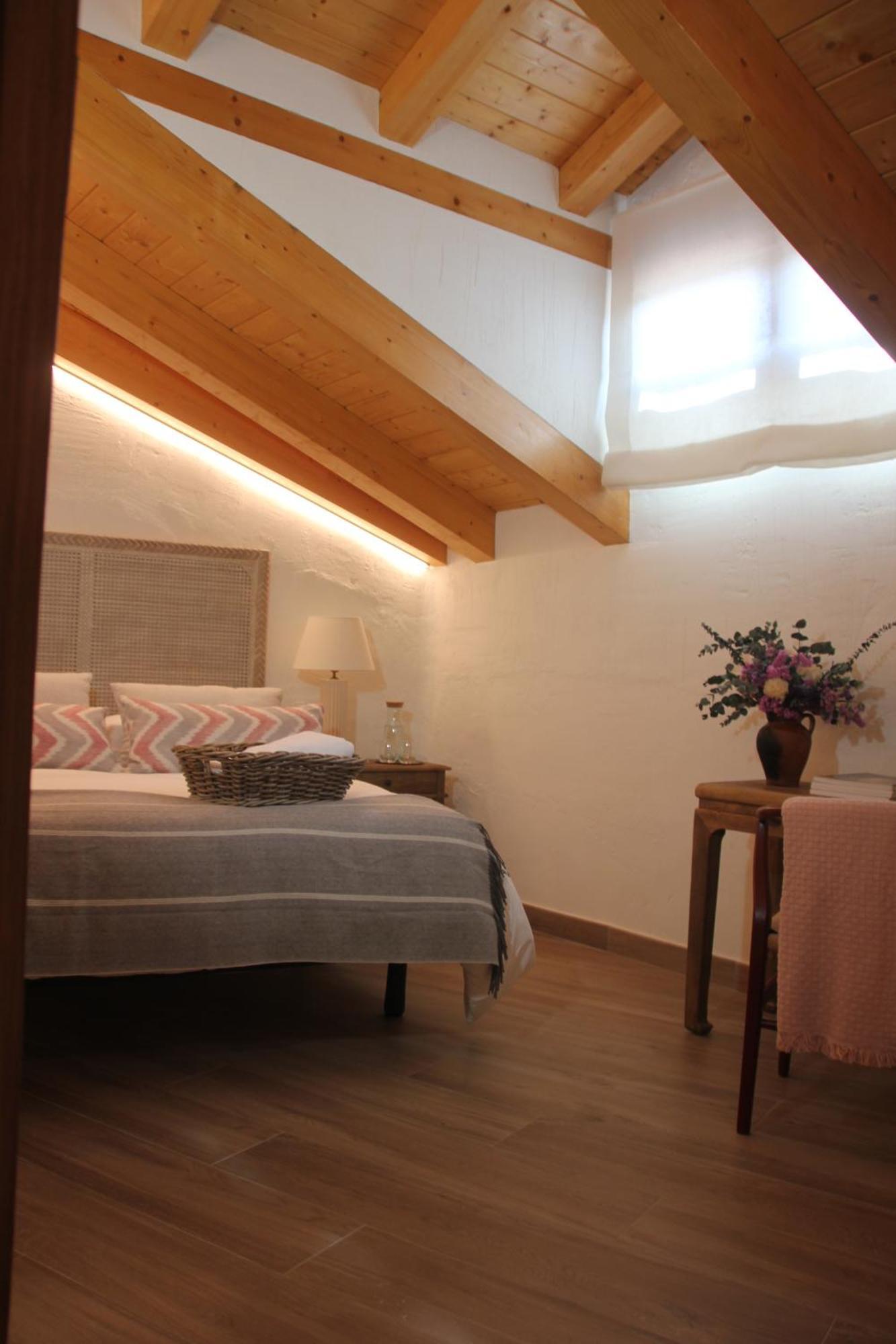 Hotel Rural Santui Horcajuelo de la Sierra Екстериор снимка