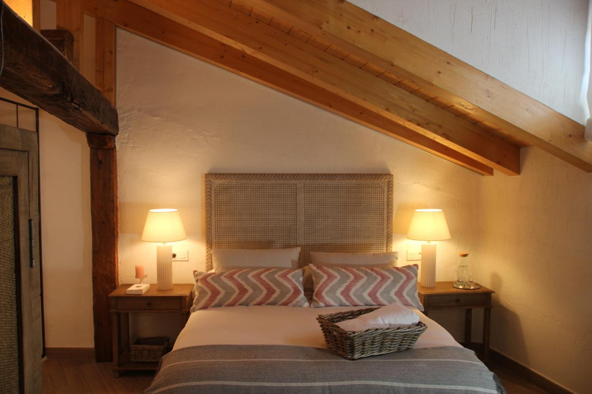 Hotel Rural Santui Horcajuelo de la Sierra Екстериор снимка