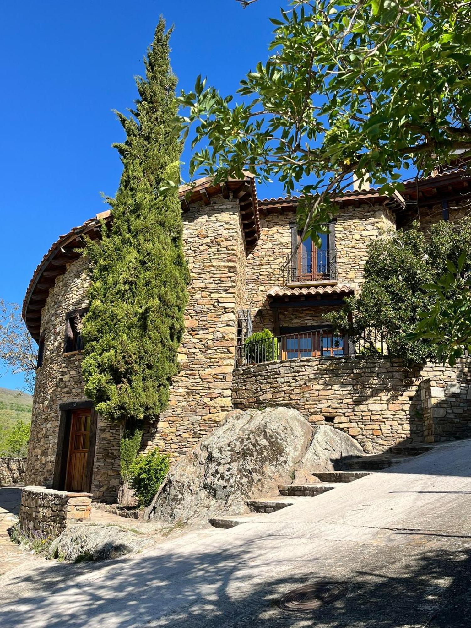 Hotel Rural Santui Horcajuelo de la Sierra Екстериор снимка